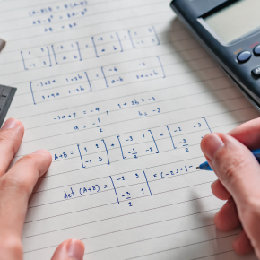 illustration matrices © wachiwit - adobe-stock